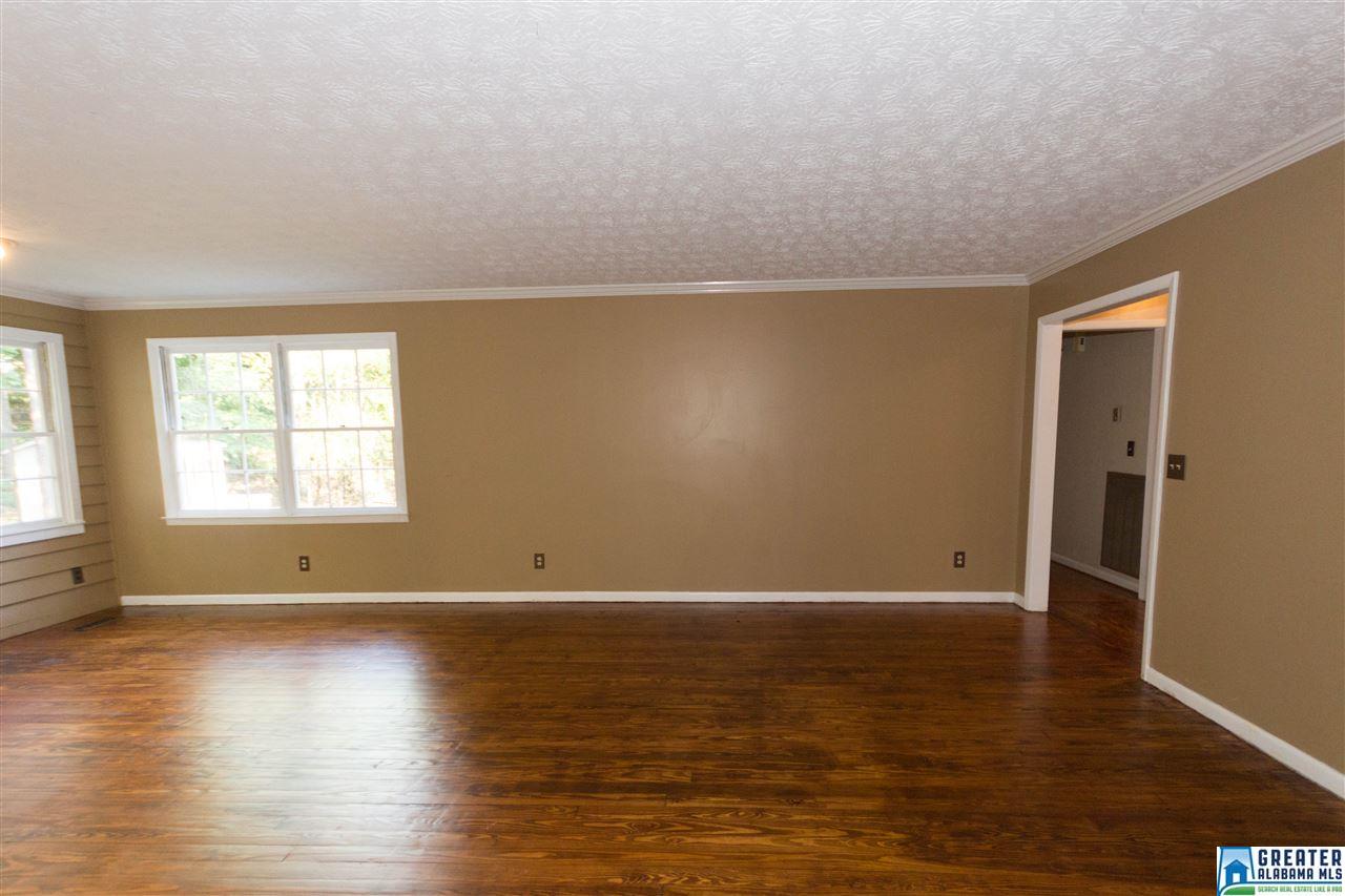 927 Apache Pass, Anniston, AL 36206 photo 4