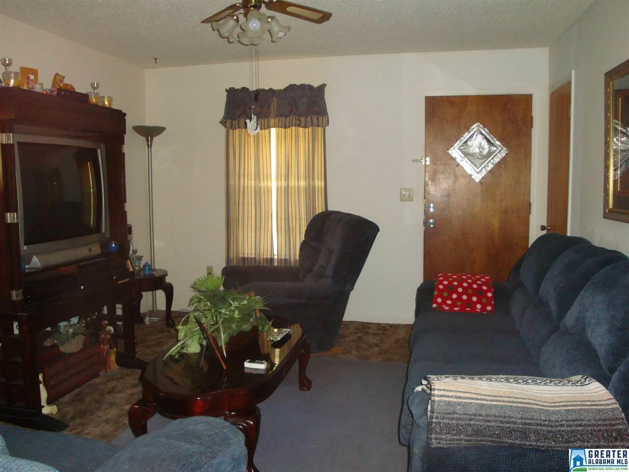123 Morris Ave, Clanton, AL 35045 photo 3