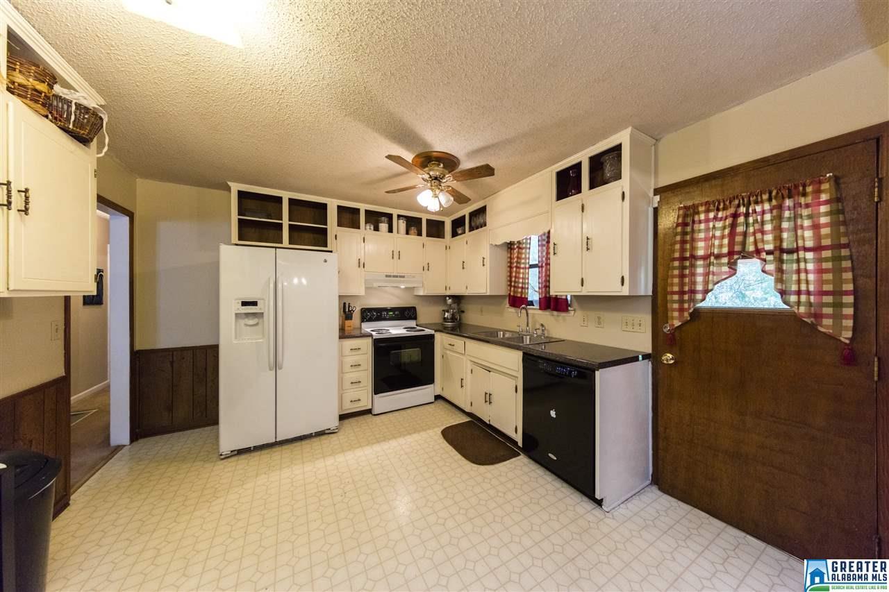 421 Gary Dr, Mount Olive, AL 35117 photo 11