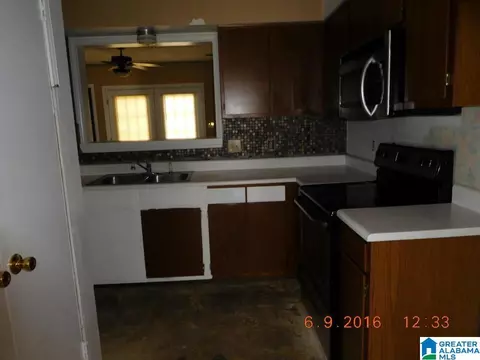 1418 Applegate Dr, Alabaster, AL 35007 photo 3