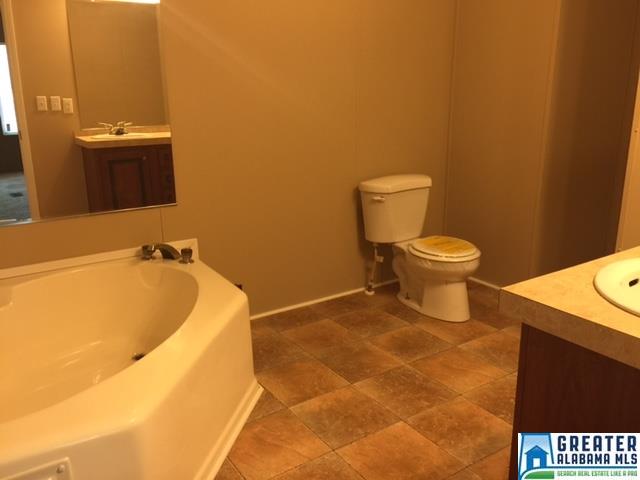 252 Evans Cir, Jasper, AL 35501 photo 5