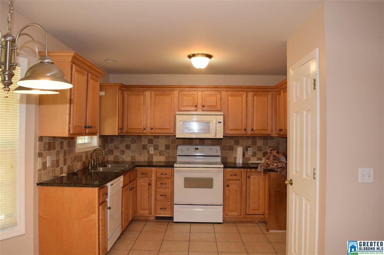 300 Abbey Rd, Warrior, AL 35180 photo 15