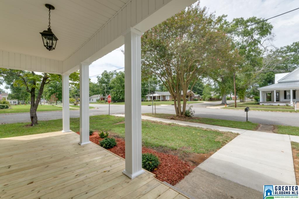 207 2nd Ave, Clanton, AL 35045 photo 10