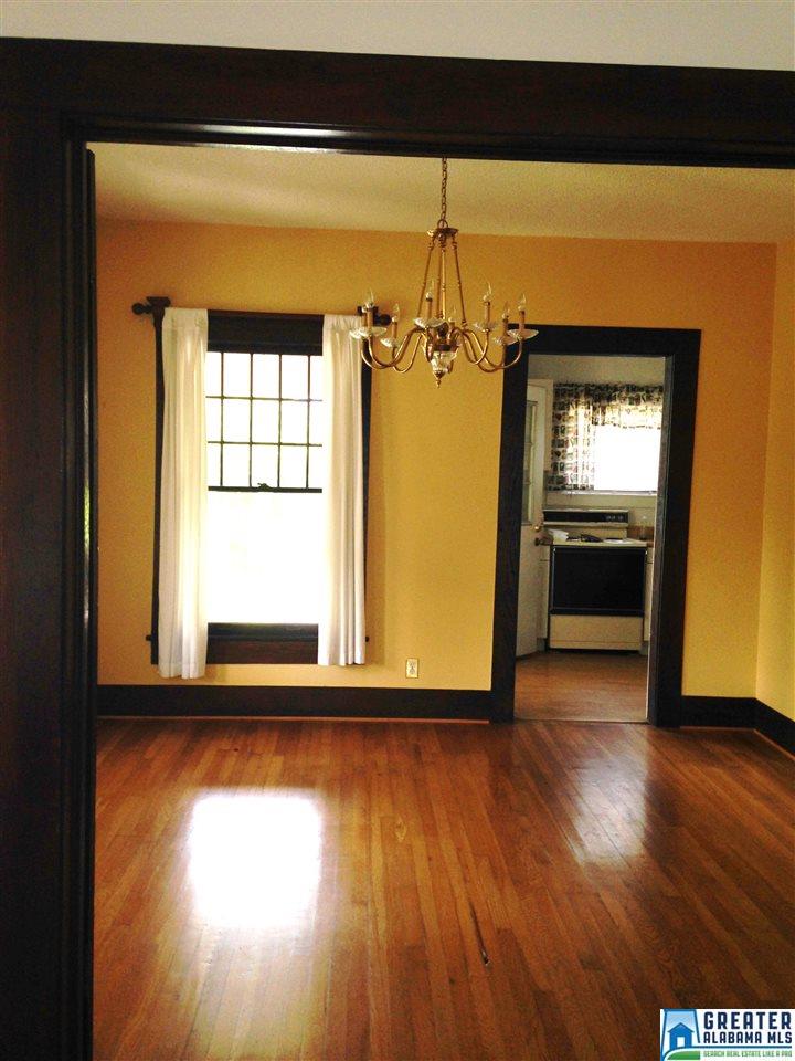 304 2nd Ave, Clanton, AL 35045 photo 6