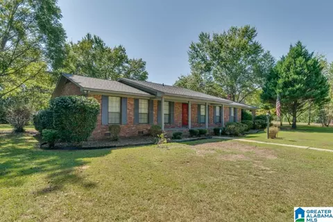 130 Crestview Dr, Clanton, AL 35045 photo 3