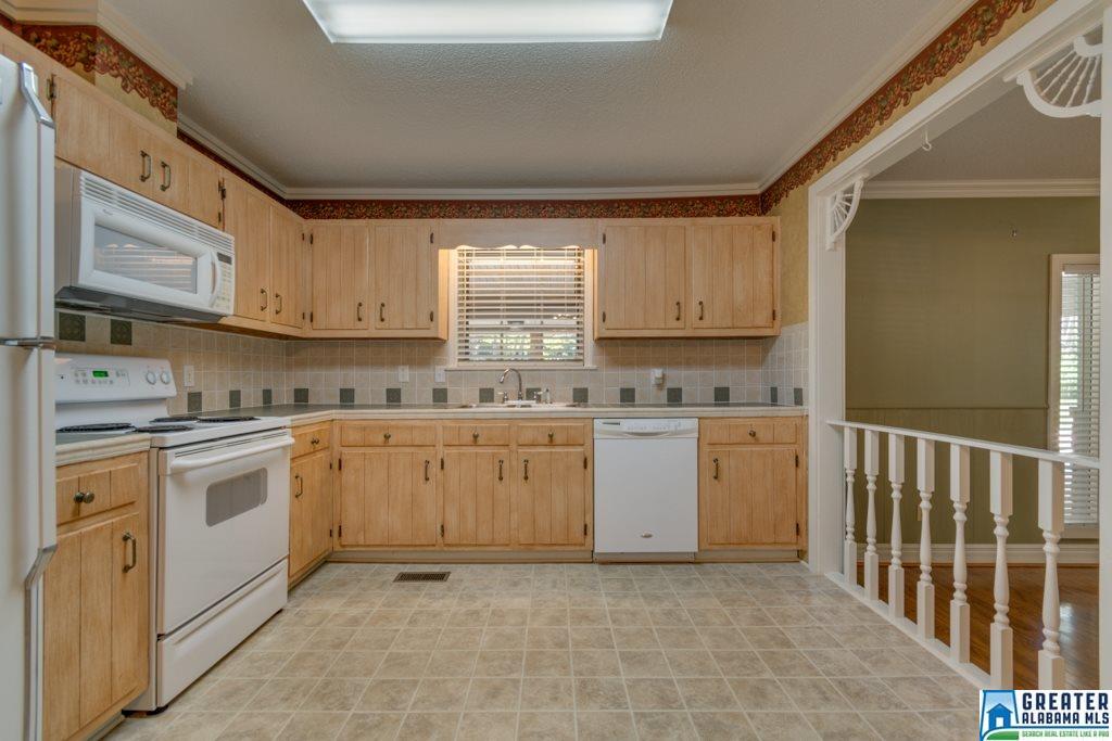 130 Crestview Dr, Clanton, AL 35045 photo 16