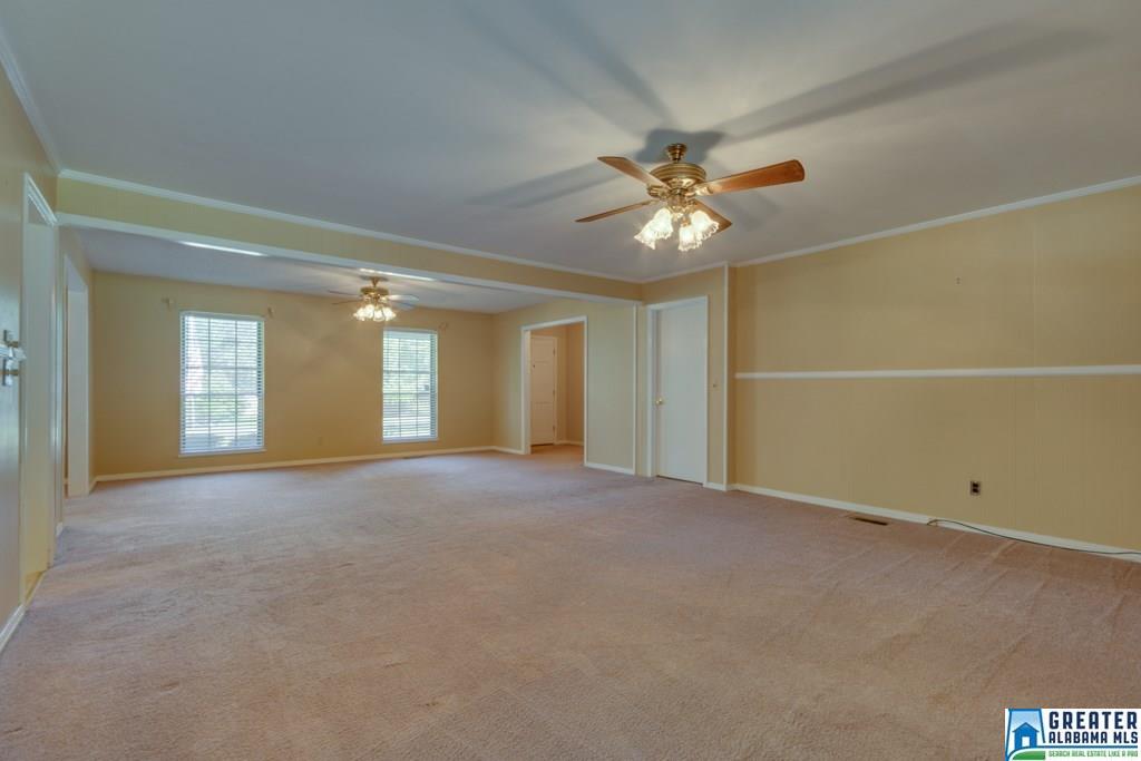 130 Crestview Dr, Clanton, AL 35045 photo 10