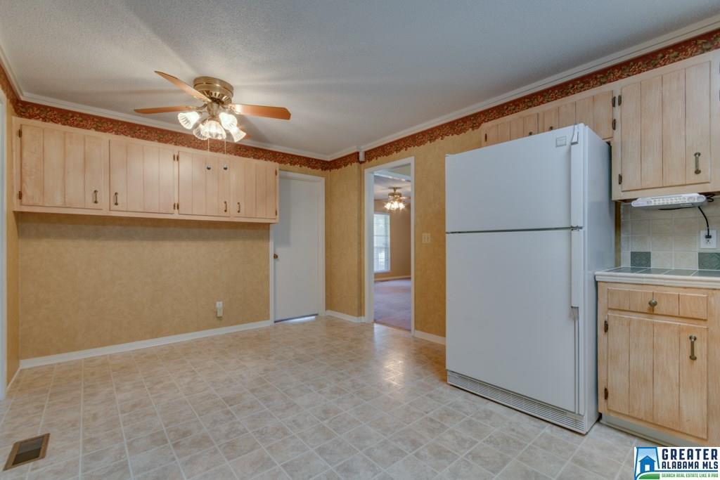 130 Crestview Dr, Clanton, AL 35045 photo 14