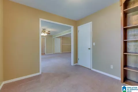 130 Crestview Dr, Clanton, AL 35045 photo 12
