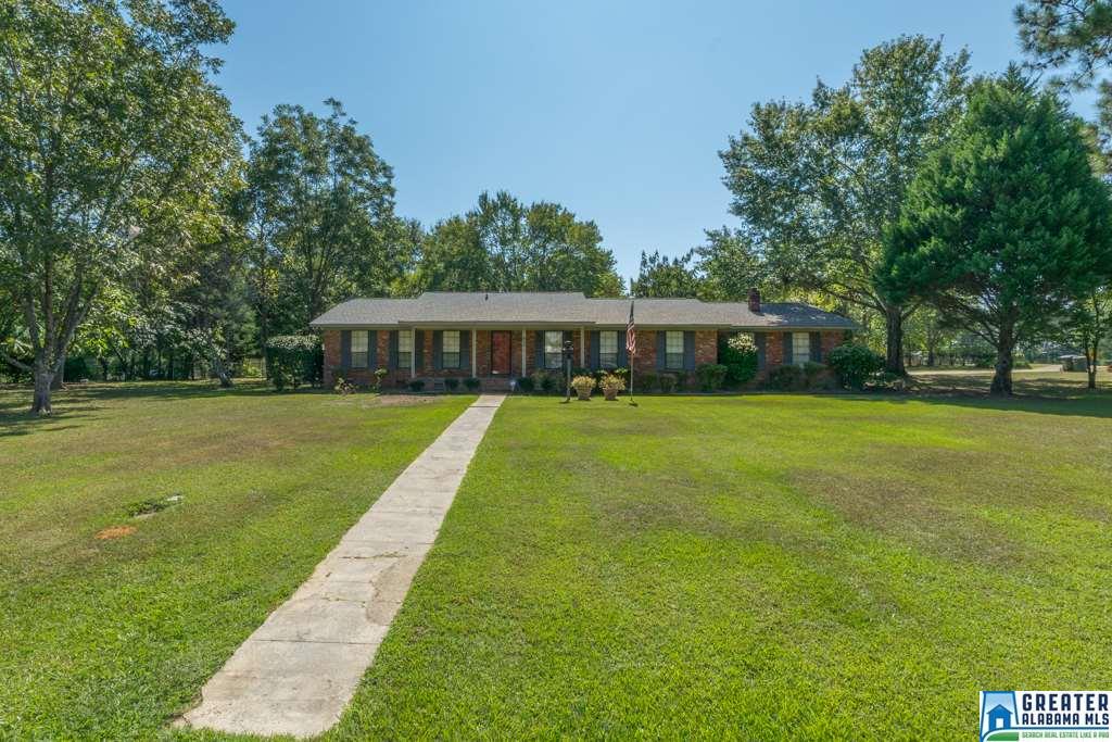 130 Crestview Dr, Clanton, AL 35045 photo 2