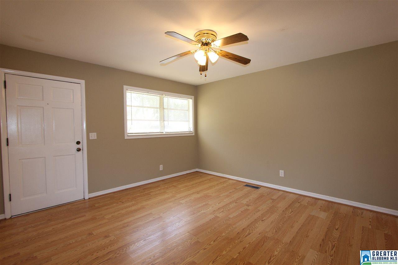 353 Glade Rd E, Anniston, AL 36206 photo 2