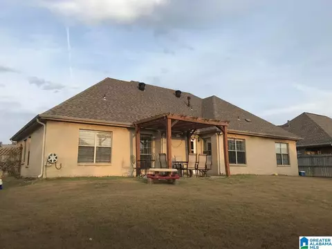 216 Queens Gate, Alabaster, AL 35114 photo 2