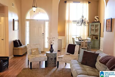 216 Queens Gate, Alabaster, AL 35114 photo 3