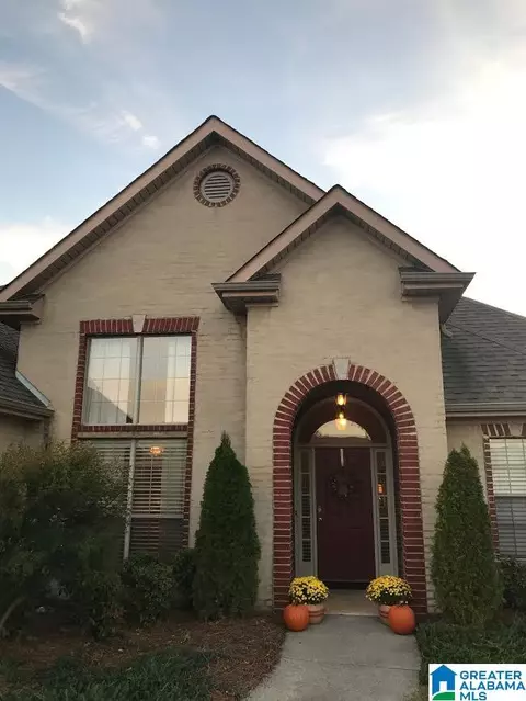 216 Queens Gate, Alabaster, AL 35114 photo 1