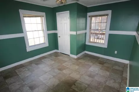 319 E 3rd St, Anniston, AL 36207 photo 8