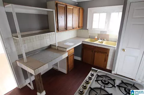 319 E 3rd St, Anniston, AL 36207 photo 14