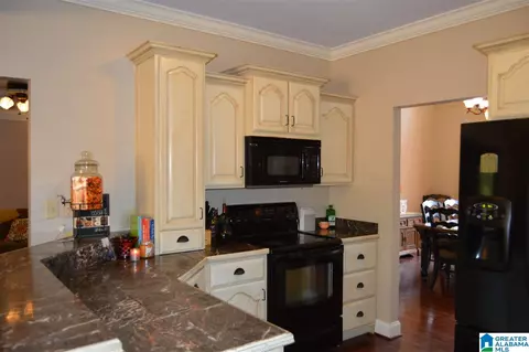 260 Hayfield Loop, Dora, AL 35062 photo 12