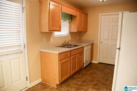 1463 Ridgewood Dr, Remlap, AL 35133 photo 6