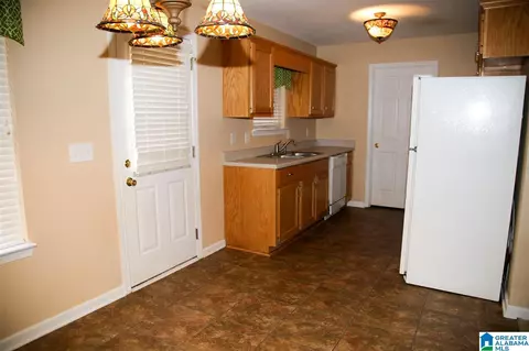 1463 Ridgewood Dr, Remlap, AL 35133 photo 5