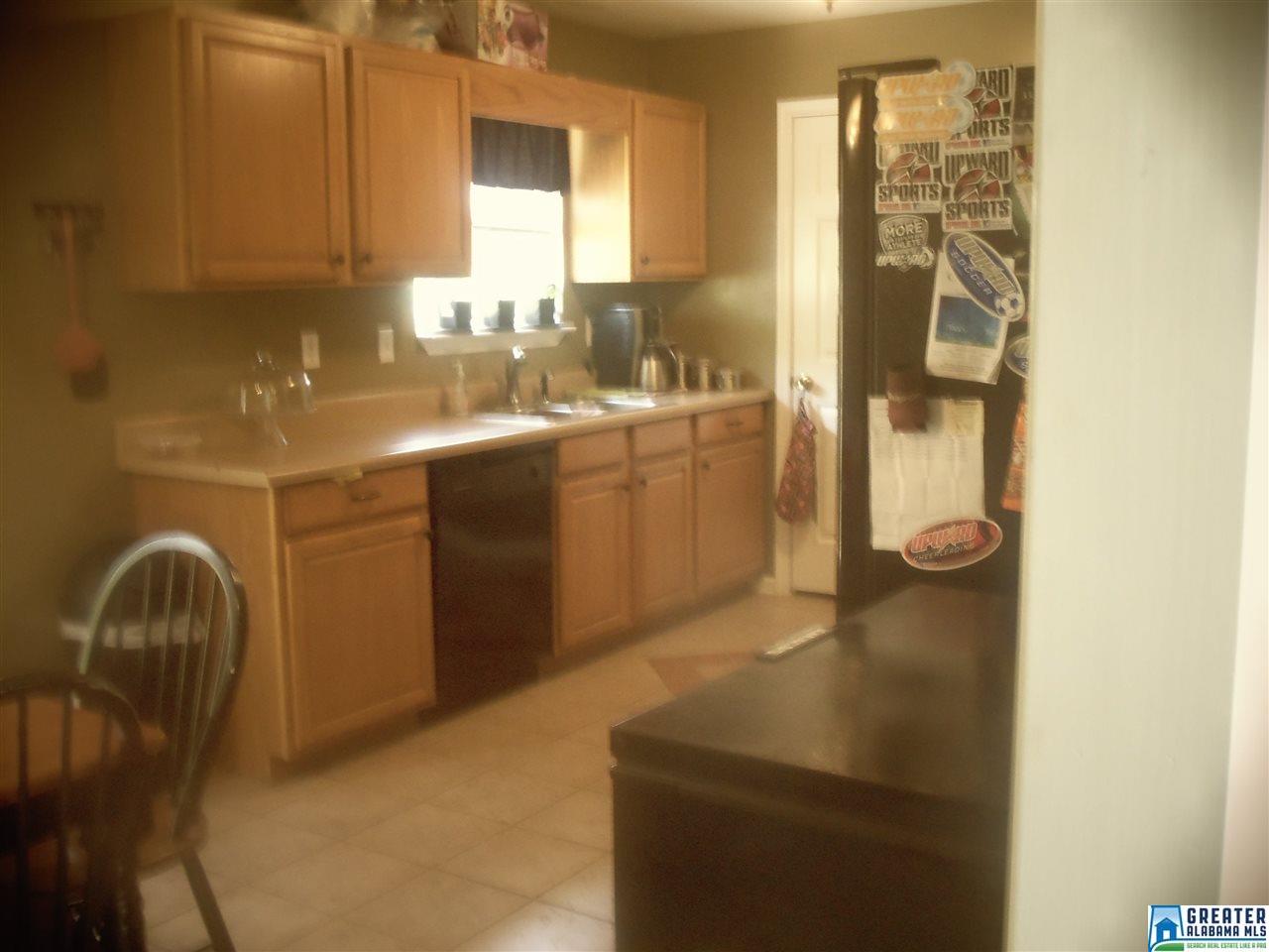 416 Miranda Rd, Warrior, AL 35180 photo 9