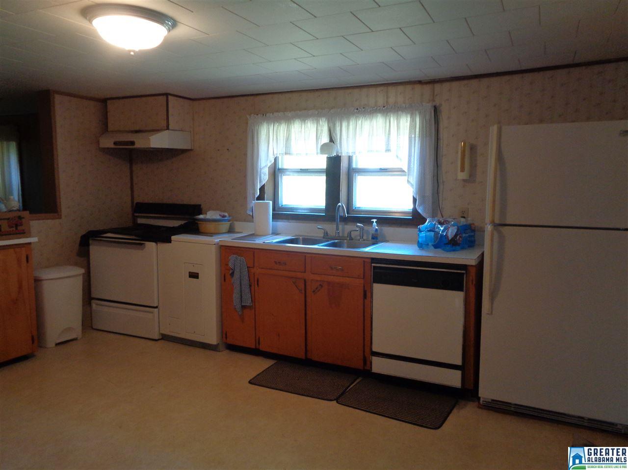 199 Skyline Cir, Jasper, AL 35501 photo 3