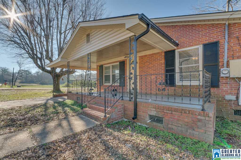 809 8th St, Clanton, AL 35045 photo 6