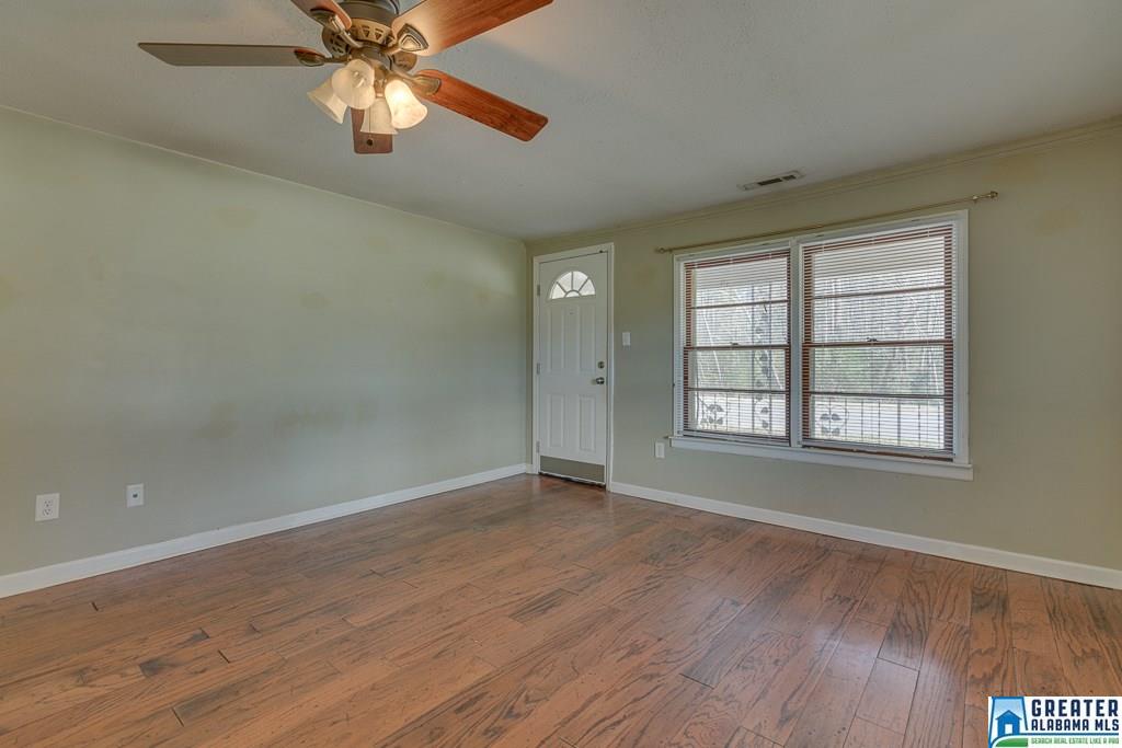 809 8th St, Clanton, AL 35045 photo 10