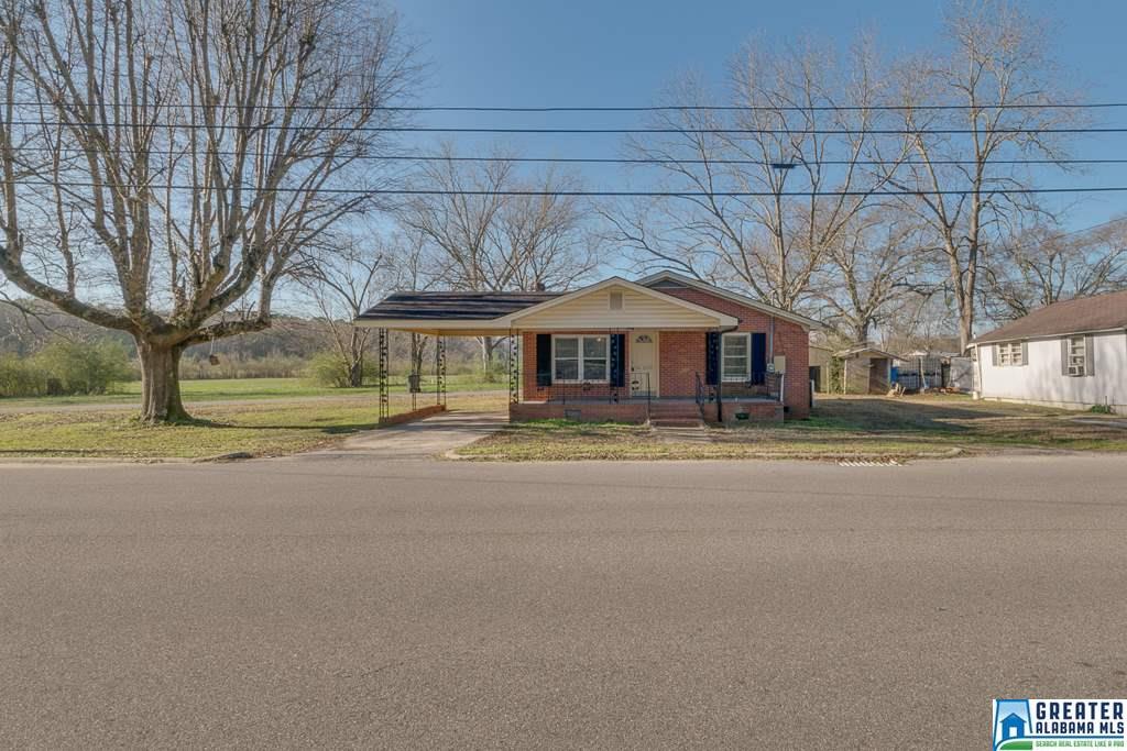 809 8th St, Clanton, AL 35045 photo 2