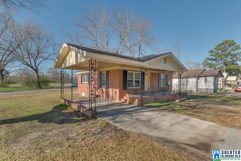 809 8th St, Clanton, AL 35045 photo 4