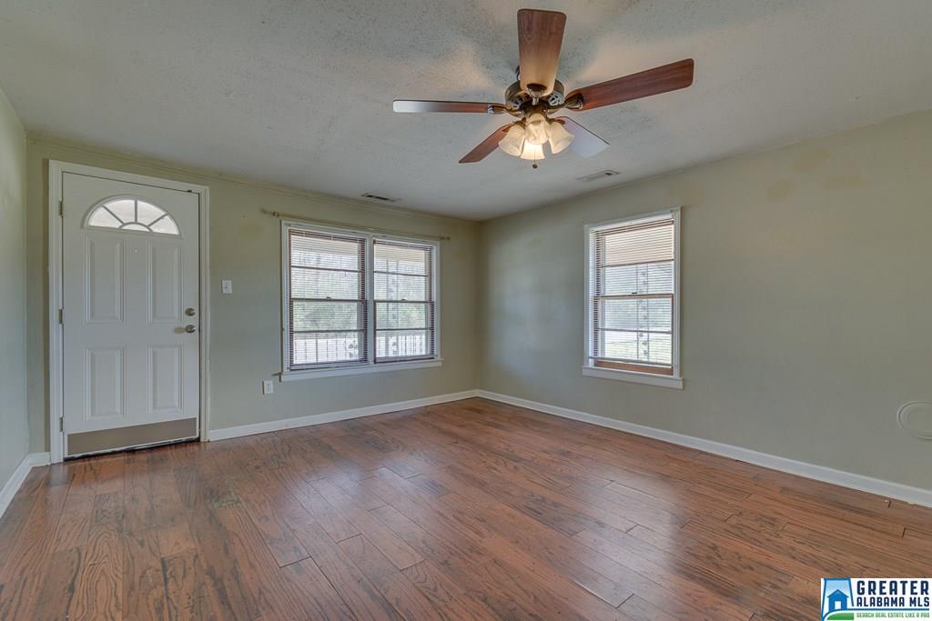 809 8th St, Clanton, AL 35045 photo 9