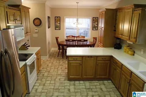 54 Easy St, Anniston, AL 36207 photo 8