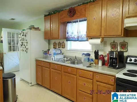 298 5th St E, Fruithurst, AL 36262 photo 5