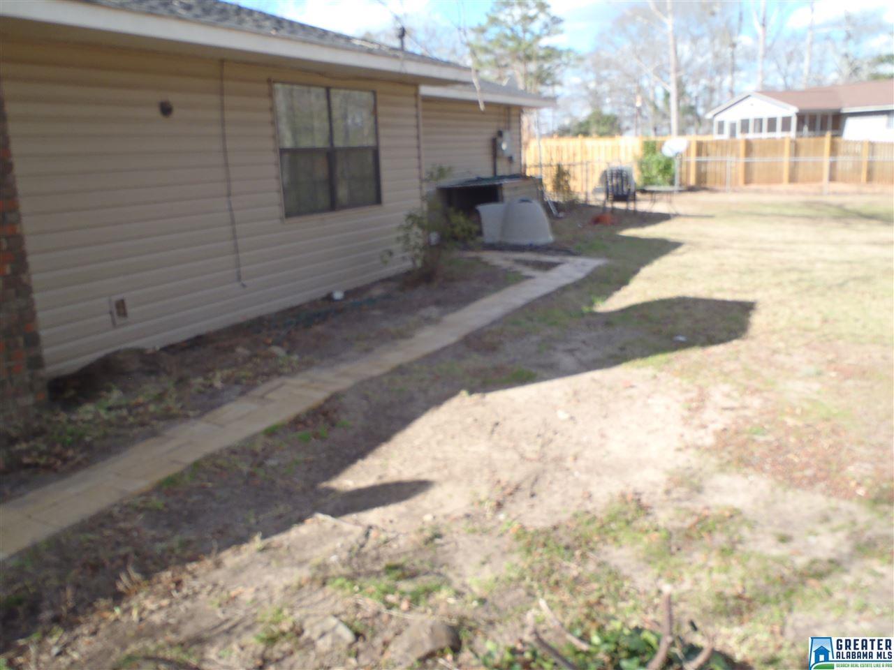 111 Shenandoah Dr, Clanton, AL 35045 photo 6