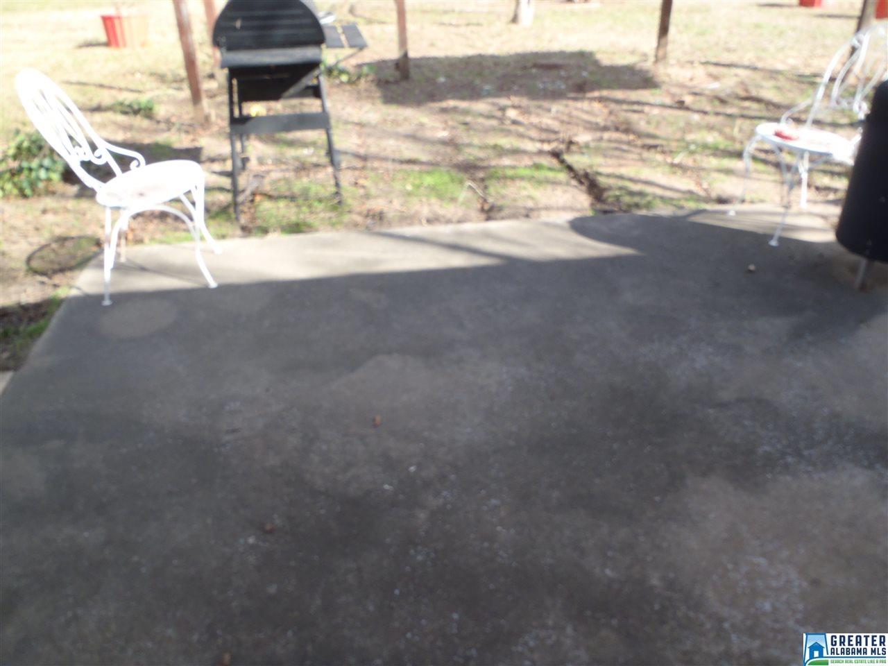111 Shenandoah Dr, Clanton, AL 35045 photo 4