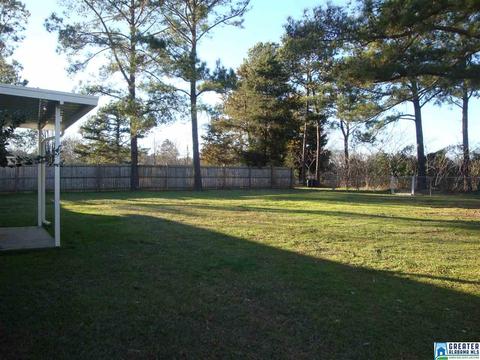 111 Colonial Cir, Clanton, AL 35045 photo 18
