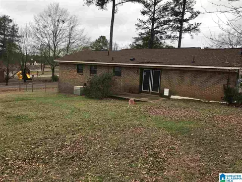 4000 Yellowleaf Rd, Clanton, AL 35045 photo 2
