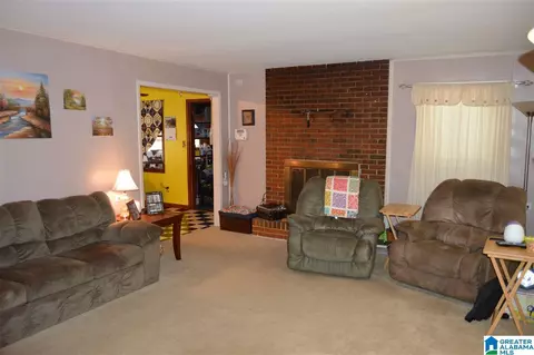 8858 Central Rd, Warrior, AL 35180 photo 3
