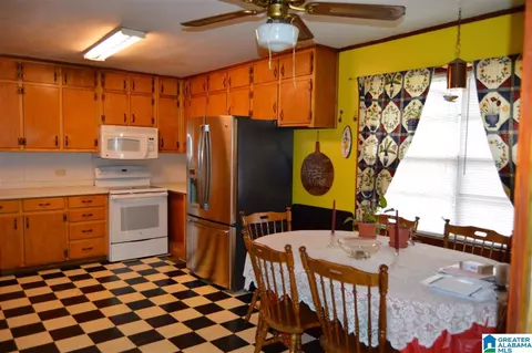 8858 Central Rd, Warrior, AL 35180 photo 11