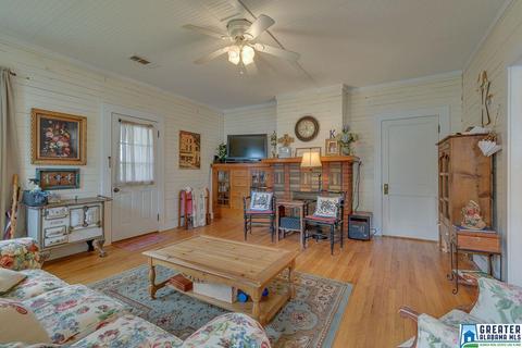 602 8th St, Clanton, AL 35045 photo 11