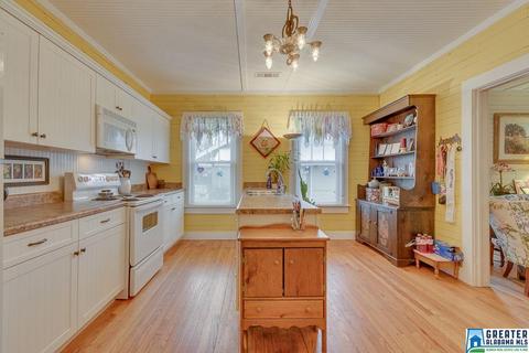602 8th St, Clanton, AL 35045 photo 14