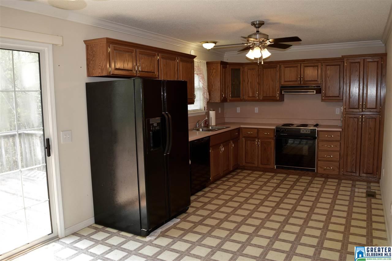 500 Echo Trl, Warrior, AL 35180 photo 7