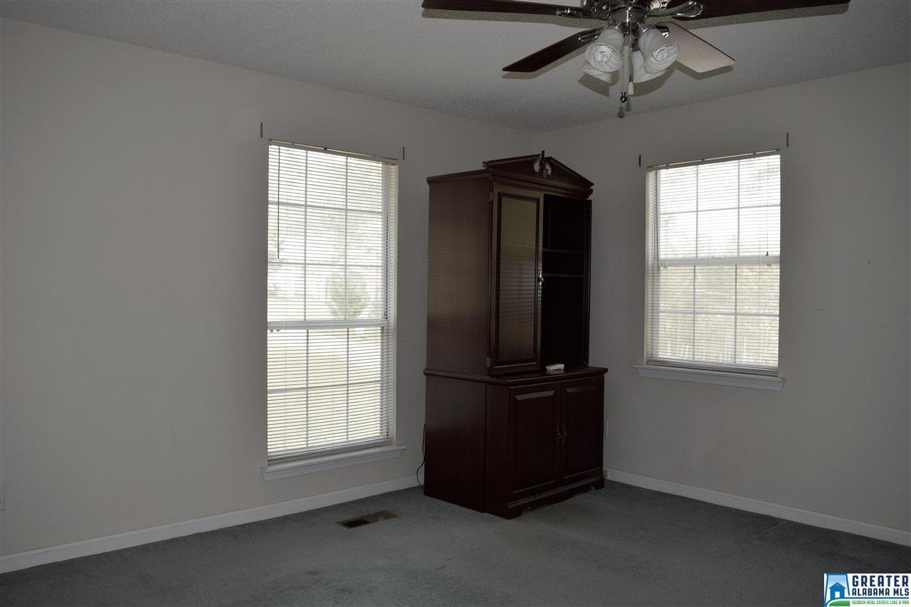 500 Echo Trl, Warrior, AL 35180 photo 12