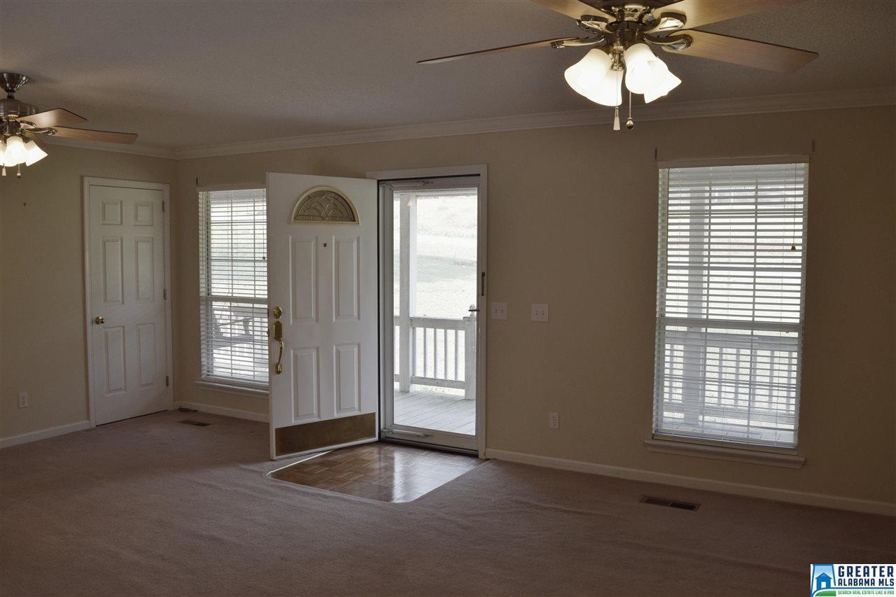 500 Echo Trl, Warrior, AL 35180 photo 9