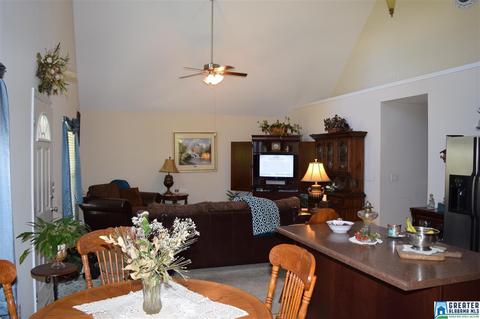 2 Westbrook Dr, Hayden, AL 35079 photo 7