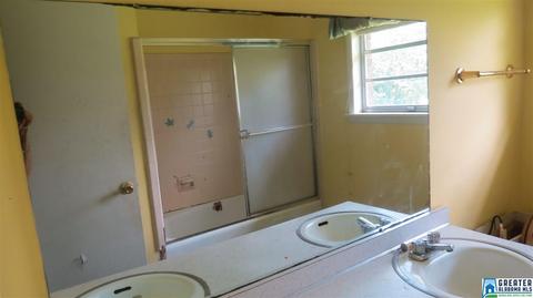 115 Taylor St, Parrish, AL 35580 photo 3