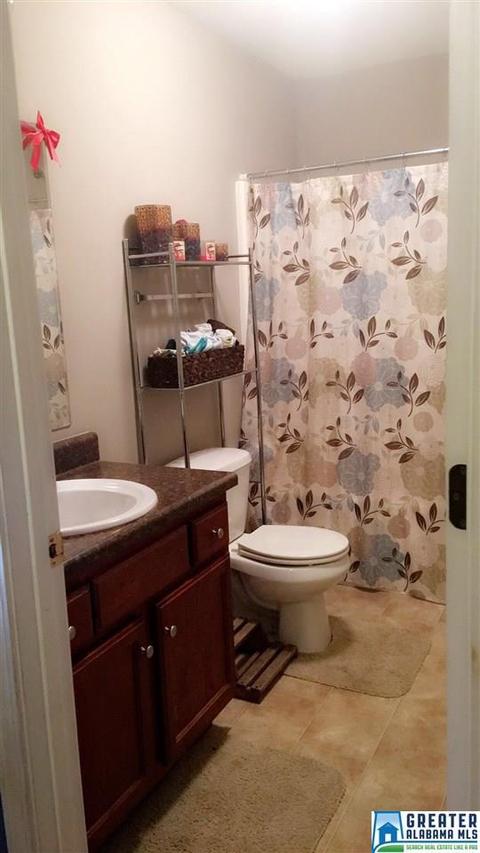 76 Nikki Ln, Warrior, AL 35180 photo 2