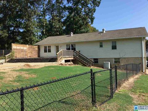 105 Hickory St, Maylene, AL 35114 photo 16