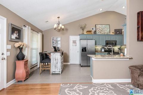 155 Pebble Dr, Alabaster, AL 35007 photo 4