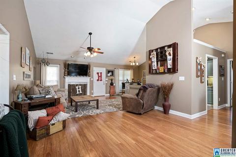 155 Pebble Dr, Alabaster, AL 35007 photo 3
