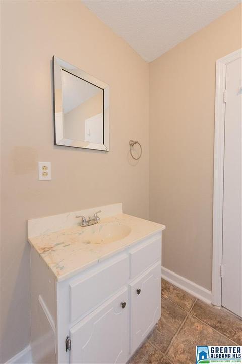 491 Mann Dr, Warrior, AL 35180 photo 32